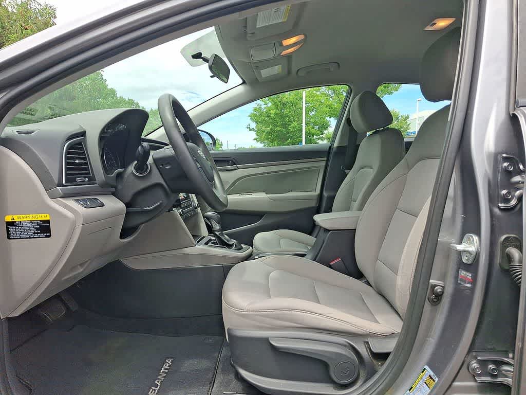 Thumbnail: 2018 Hyundai Elantra - 11