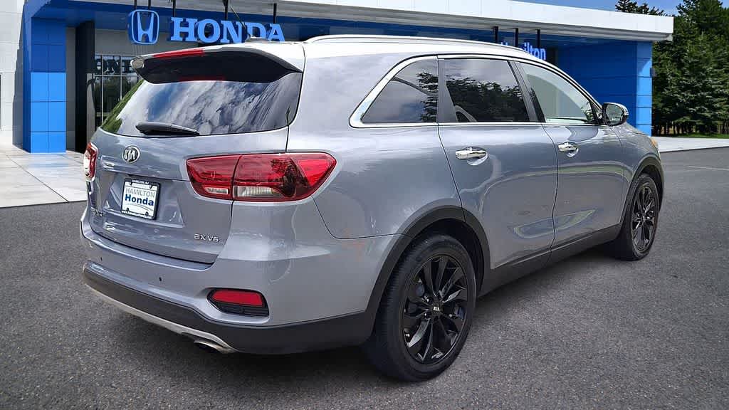 Thumbnail: 2020 Kia Sorento - 8