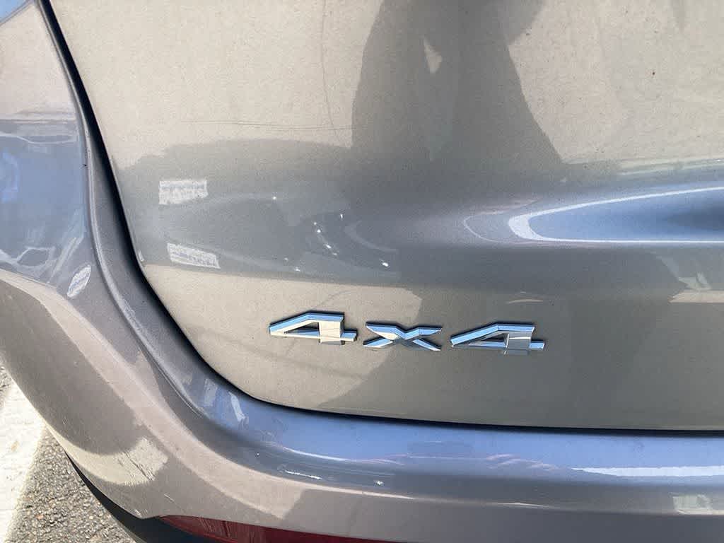 Thumbnail: 2022 Jeep Compass - 17