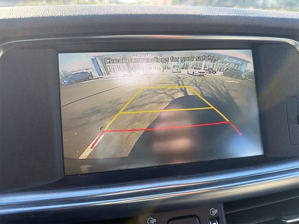 Thumbnail: 2017 Kia Optima - 11