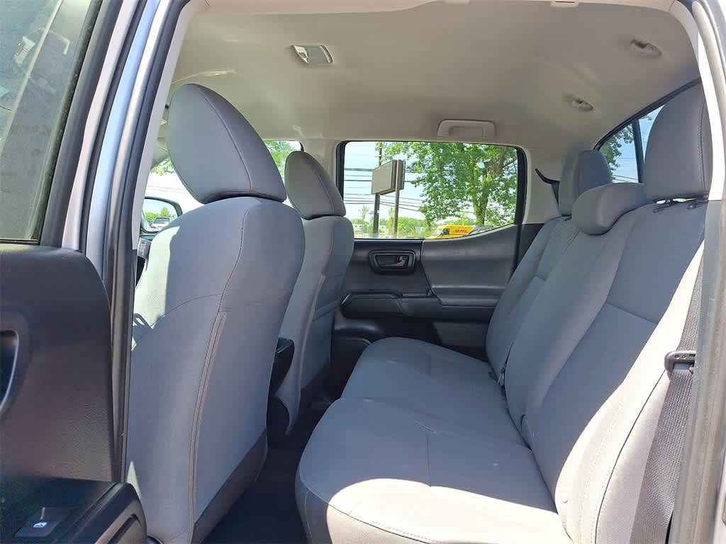 2019 Toyota Tacoma SR 20