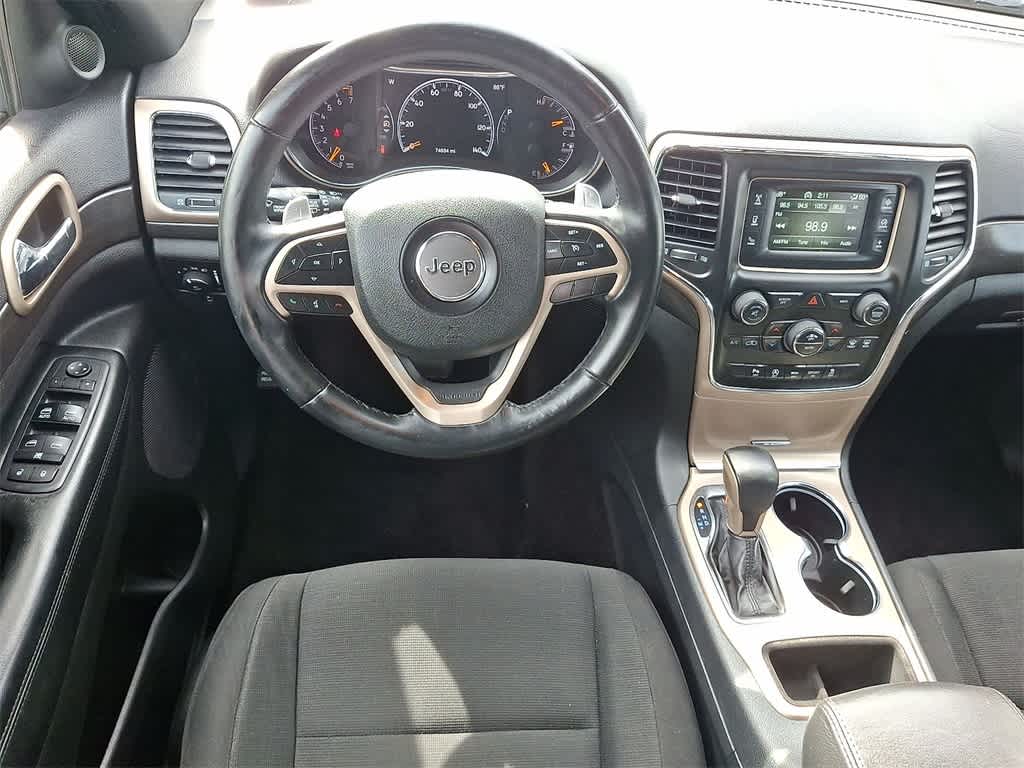 Thumbnail: 2017 Jeep Grand Cherokee - 21