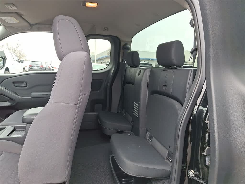 Thumbnail: 2022 Nissan Frontier - 20