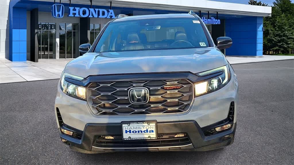 Thumbnail: 2023 Honda Passport - 3