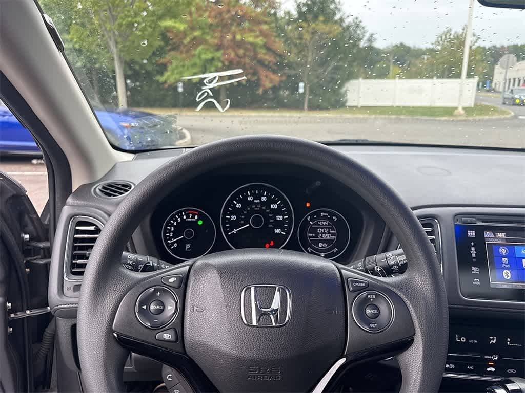 Thumbnail: 2016 Honda HR-V - 11