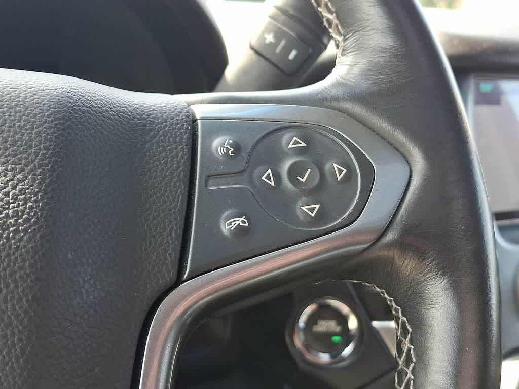 Thumbnail: 2017 Chevrolet Tahoe - 18