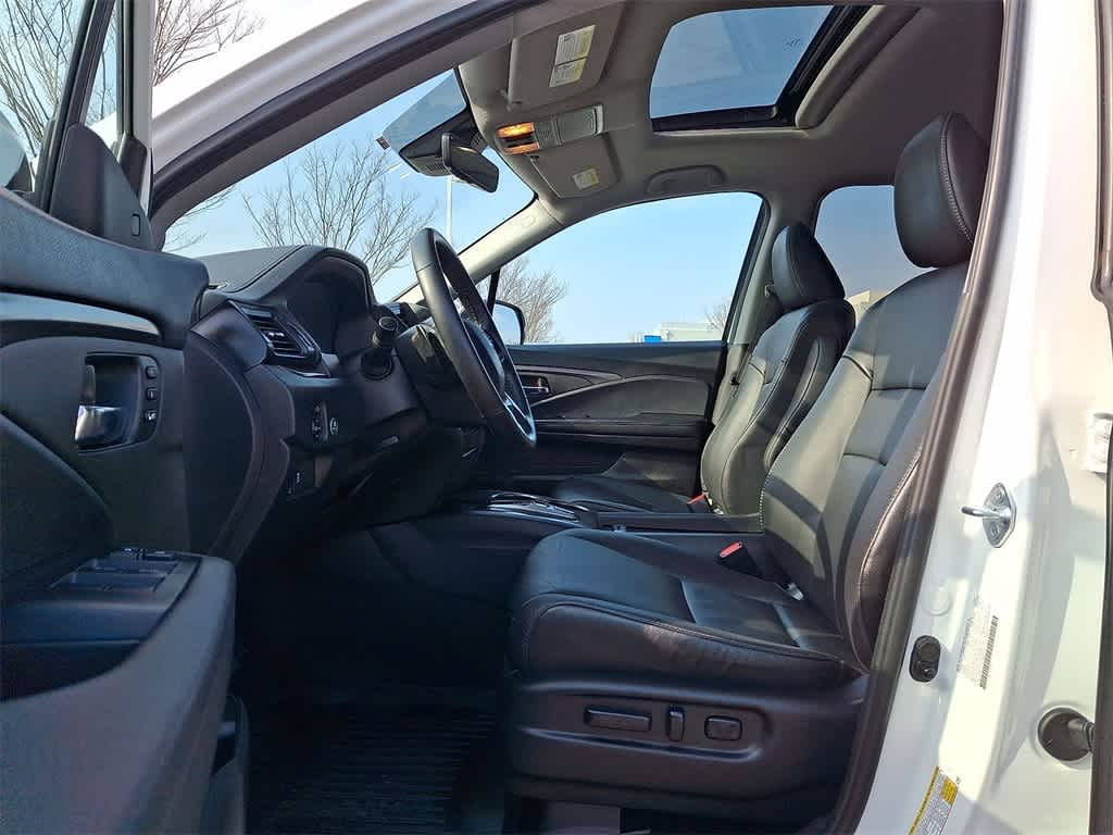 Thumbnail: 2022 Honda Pilot - 11