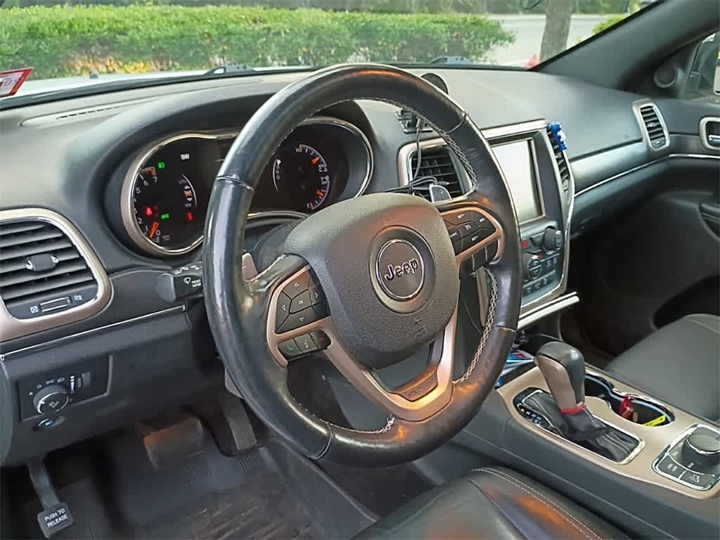Thumbnail: 2017 Jeep Grand Cherokee - 10