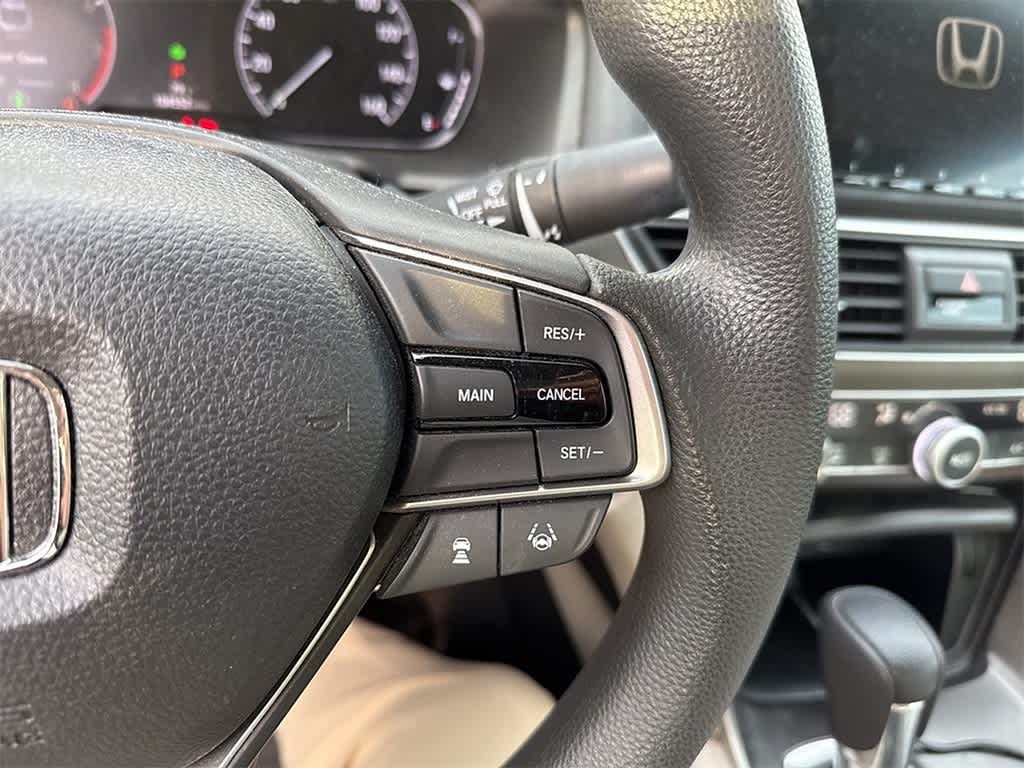Thumbnail: 2018 Honda Accord - 10
