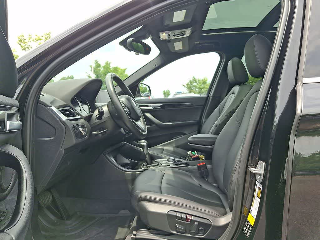 Thumbnail: 2019 BMW X1 - 11