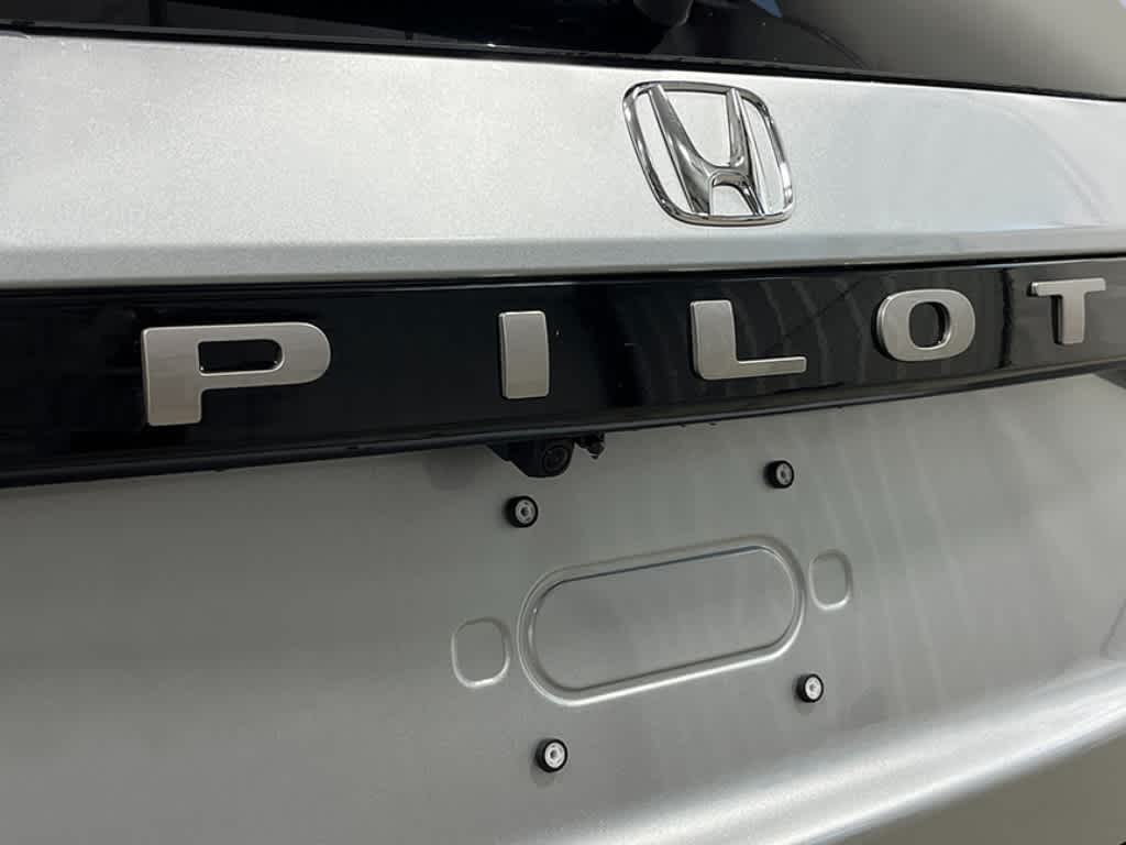 Thumbnail: 2026 Honda Pilot - 6