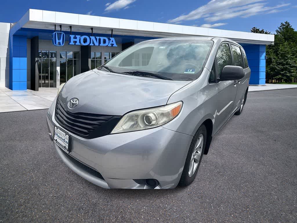 2013 Toyota Sienna L -
                  Hamilton, NJ