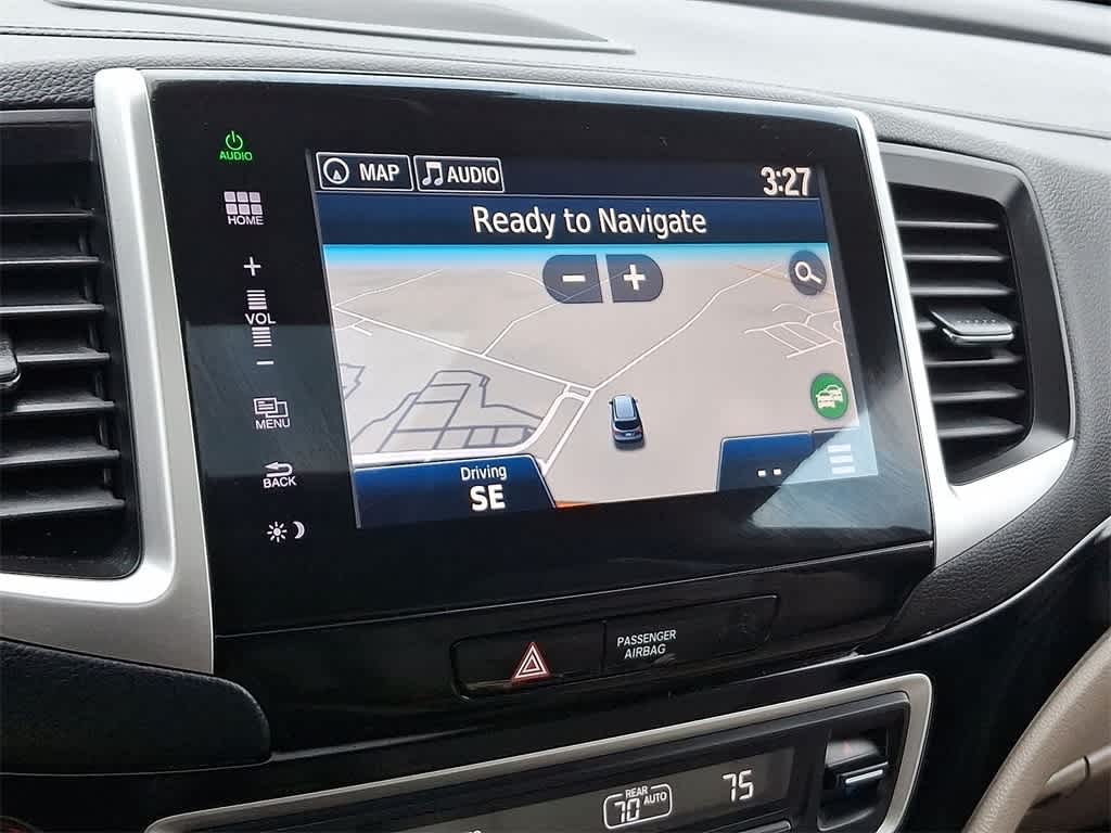 Thumbnail: 2016 Honda Pilot - 14