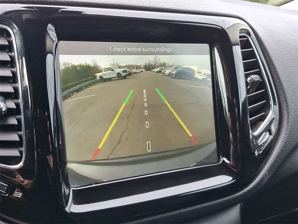 Thumbnail: 2021 Jeep Compass - 14