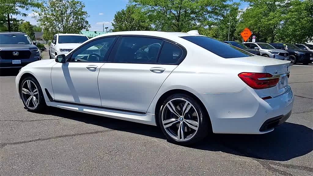 Thumbnail: 2018 BMW 7 Series - 6