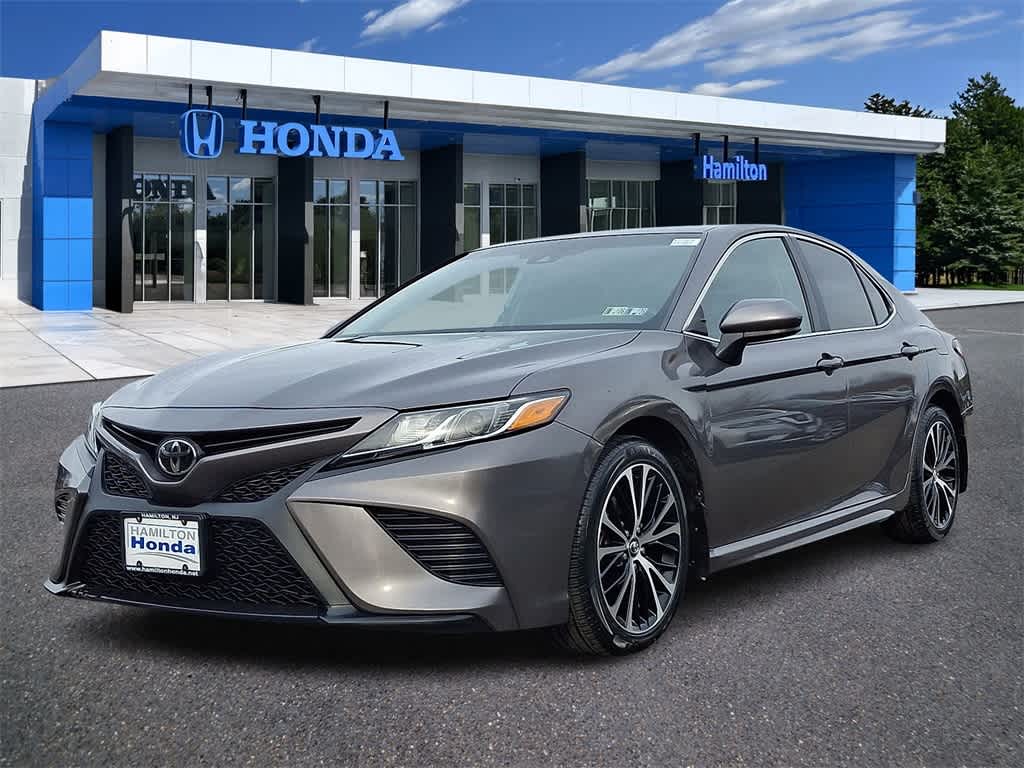 2018 Toyota Camry SE -
                  Hamilton, NJ