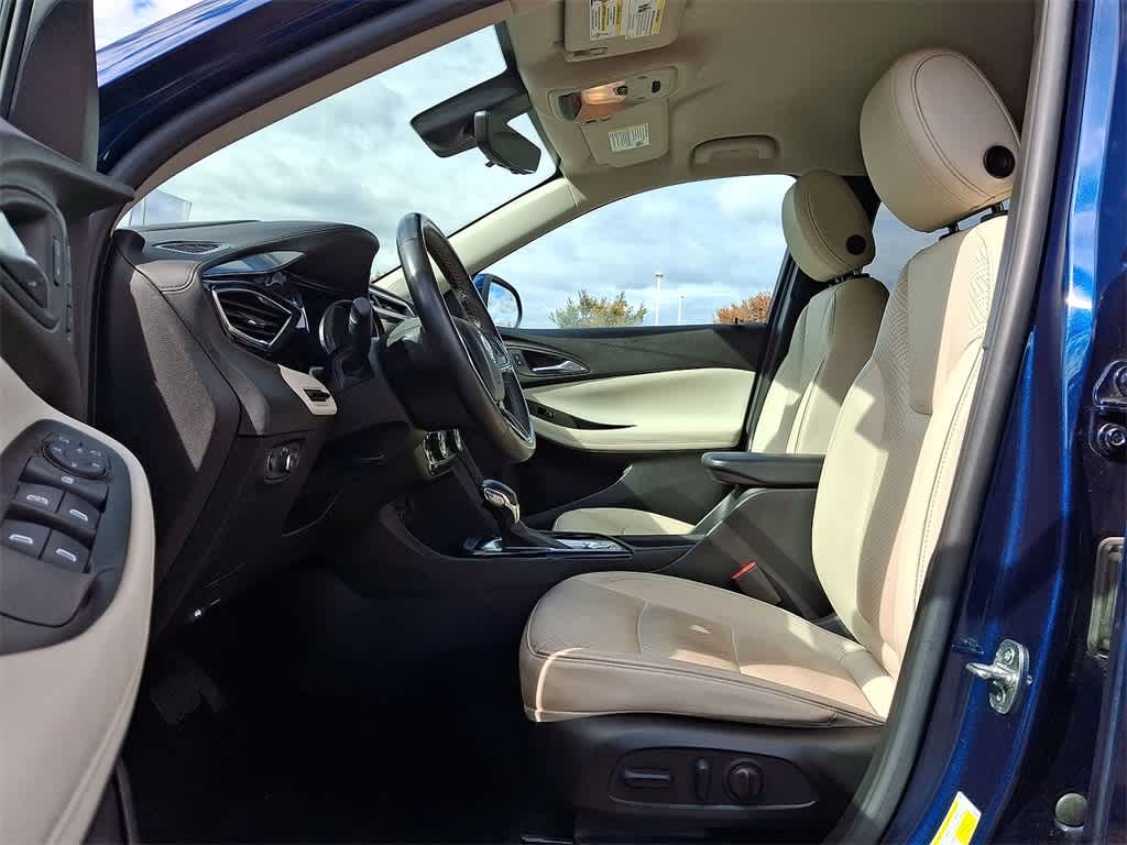 Thumbnail: 2022 Buick Encore GX - 11