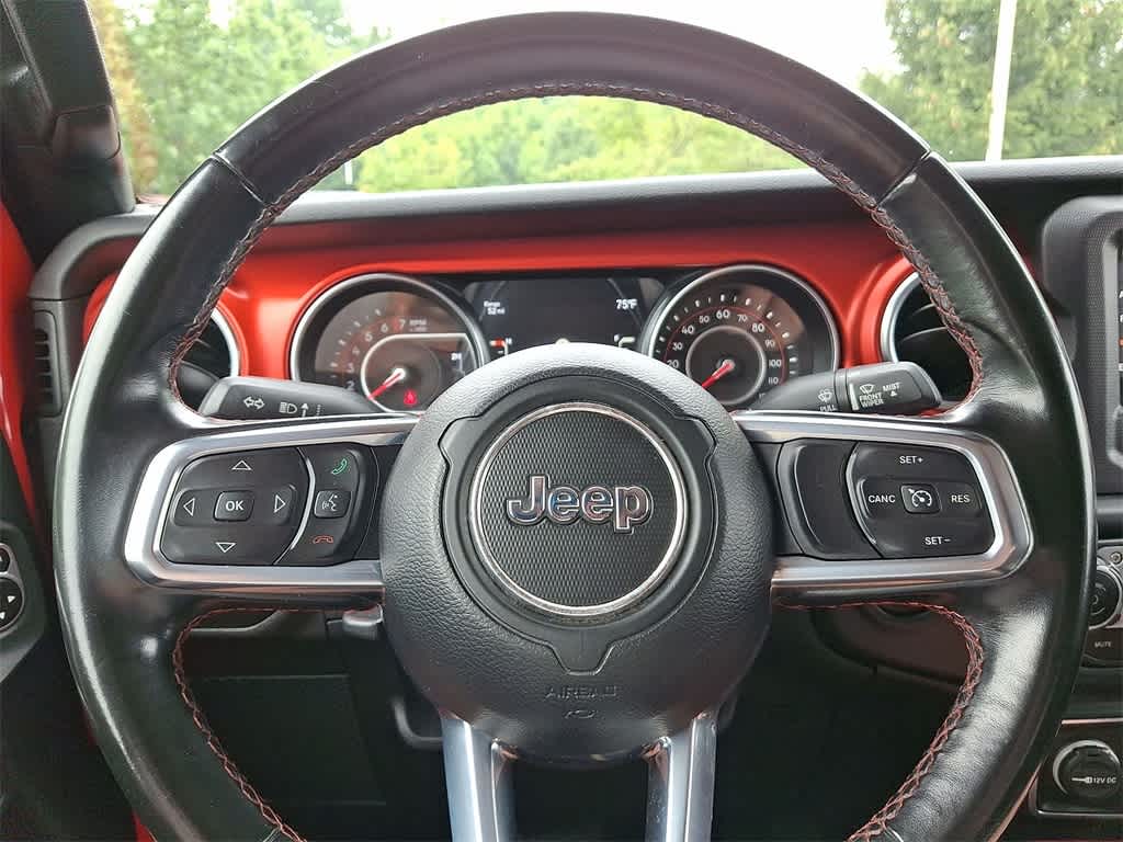 Thumbnail: 2020 Jeep Gladiator - 16