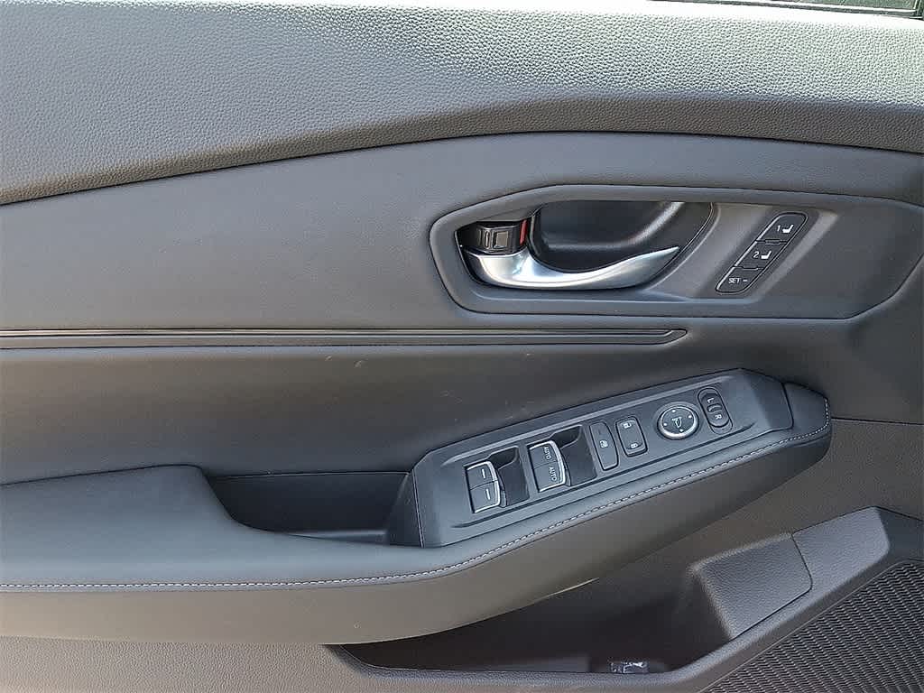 Thumbnail: 2025 Honda Accord - 14