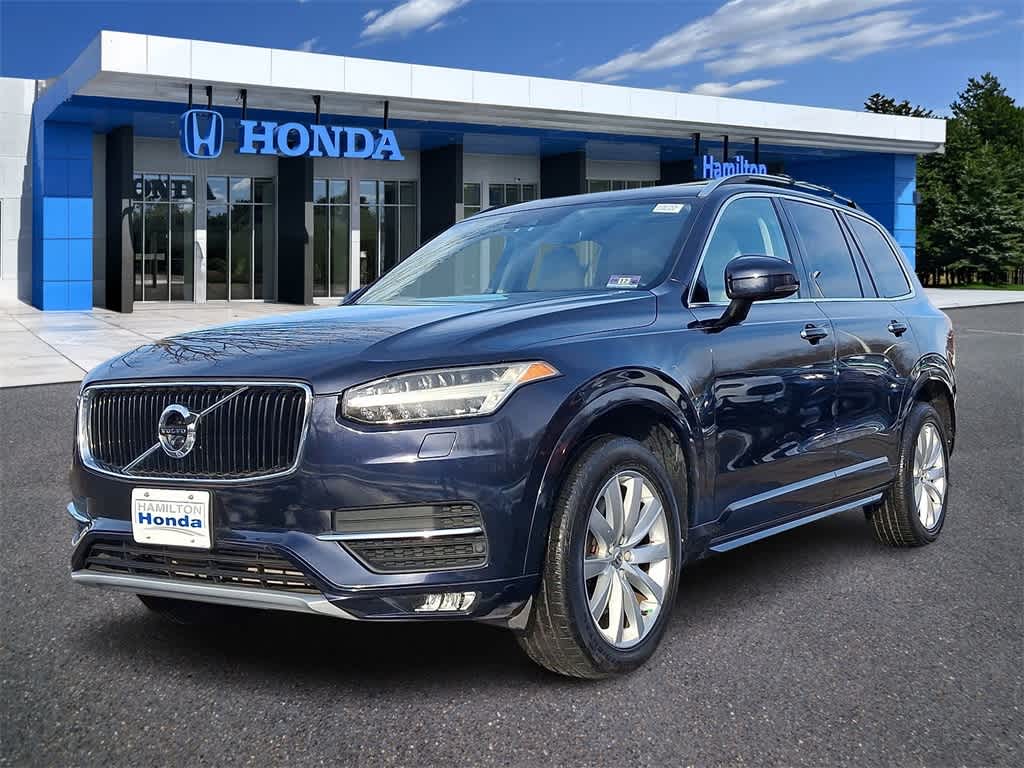 2016 Volvo XC90 T6 Momentum -
                  Hamilton, NJ