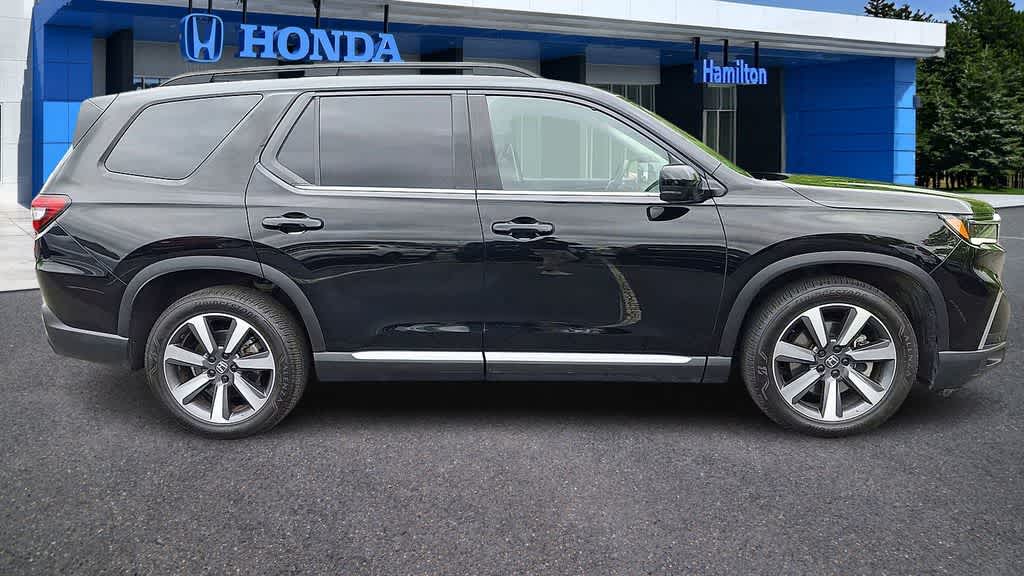 Thumbnail: 2023 Honda Pilot - 9
