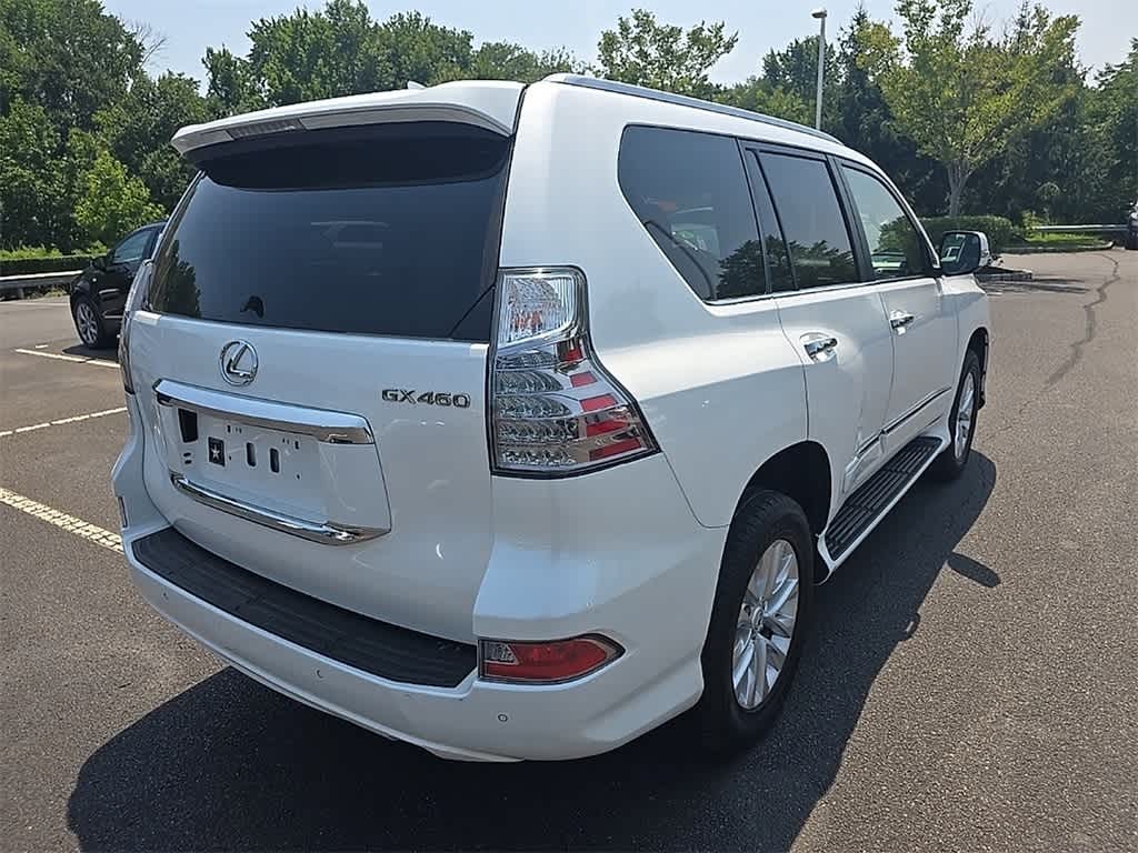 Thumbnail: 2019 Lexus GX - 4