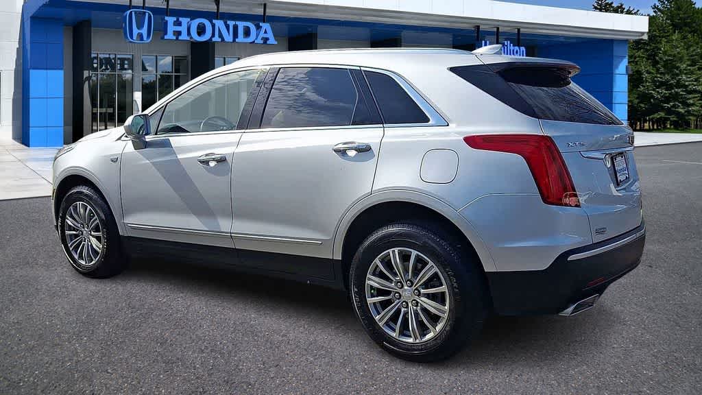 Thumbnail: 2017 Cadillac XT5 - 6