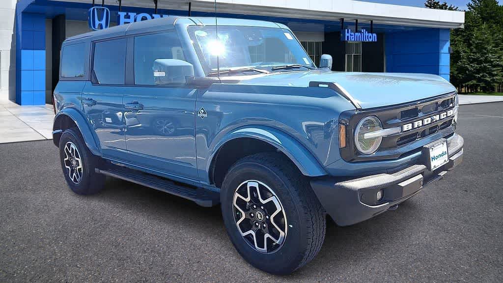 Thumbnail: 2022 Ford Bronco - 2