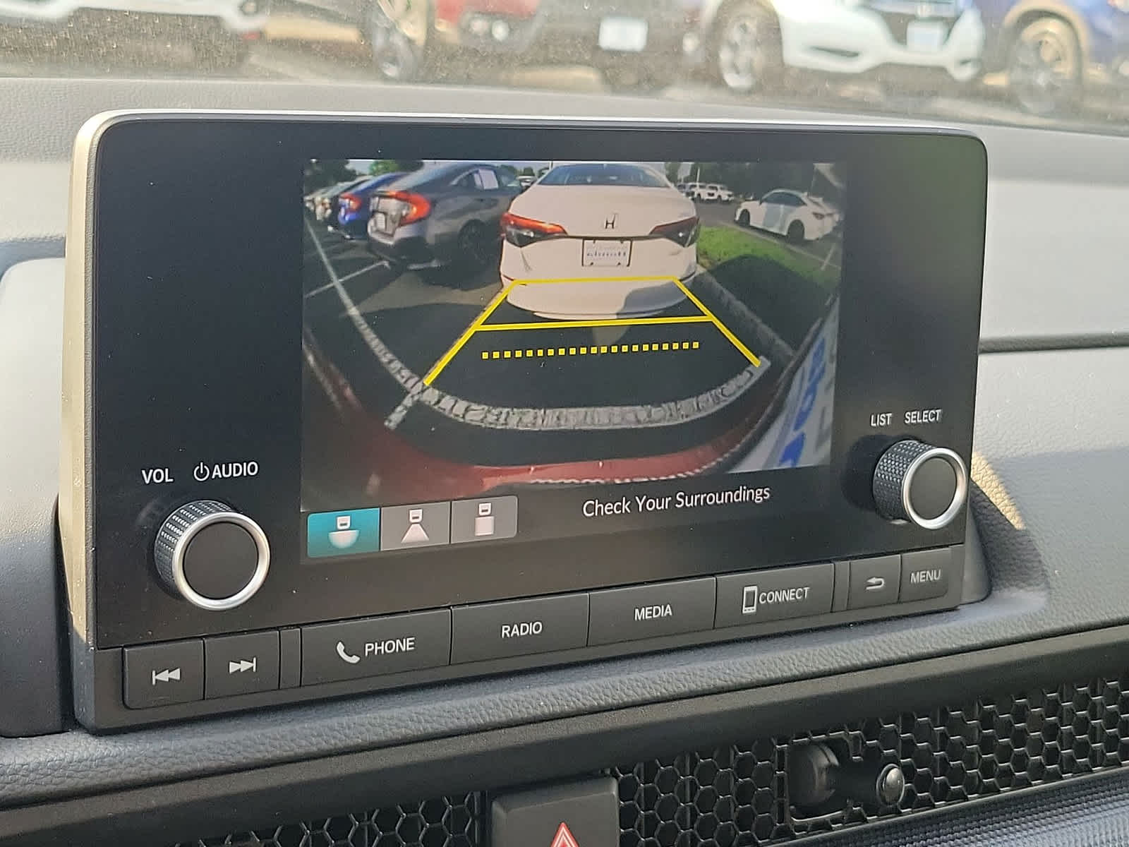 Thumbnail: 2023 Honda CR-V - 15