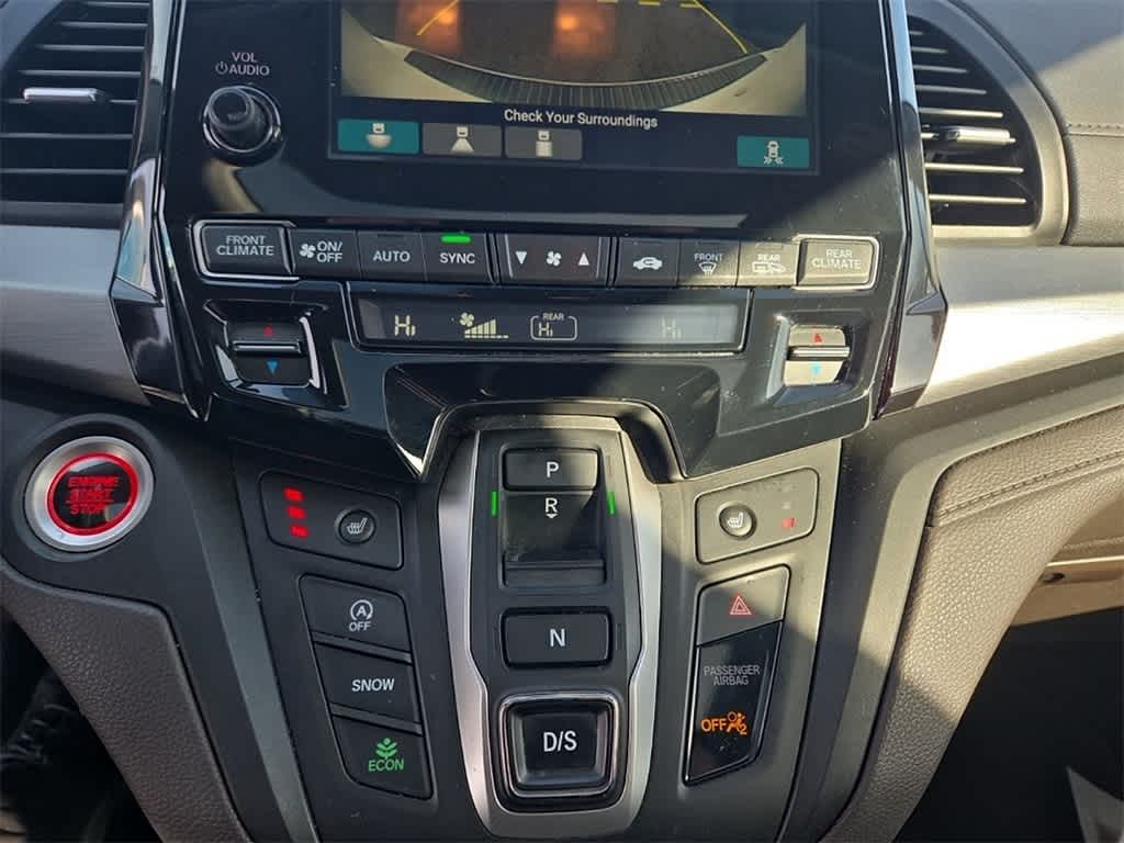 Thumbnail: 2020 Honda Odyssey - 23