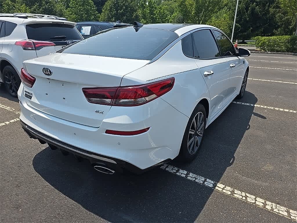 Thumbnail: 2019 Kia Optima - 4