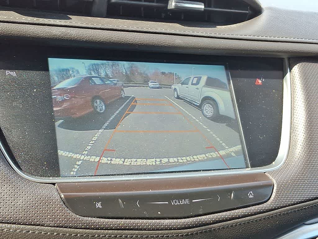 Thumbnail: 2017 Cadillac XT5 - 15