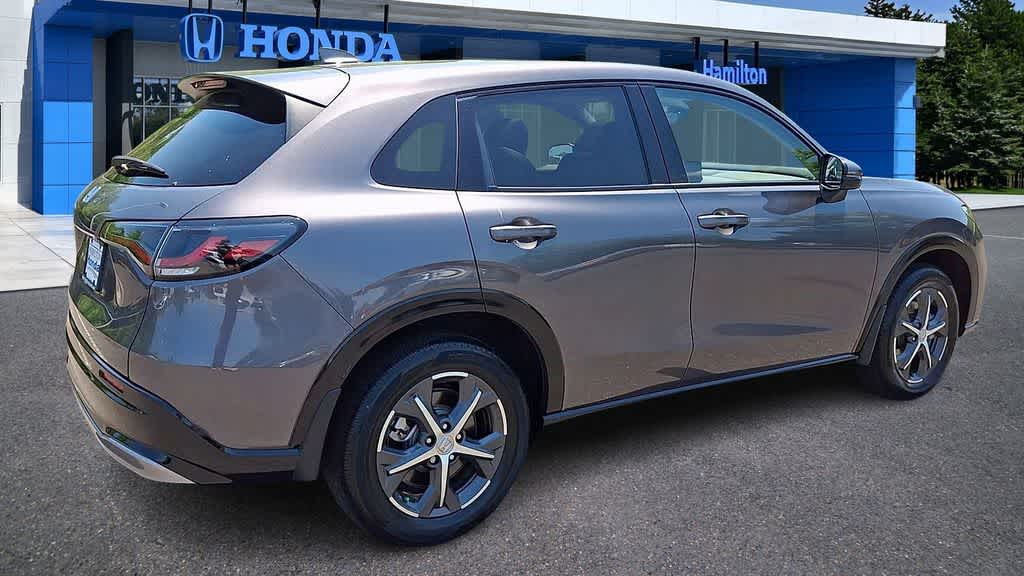 Thumbnail: 2025 Honda HR-V - 8