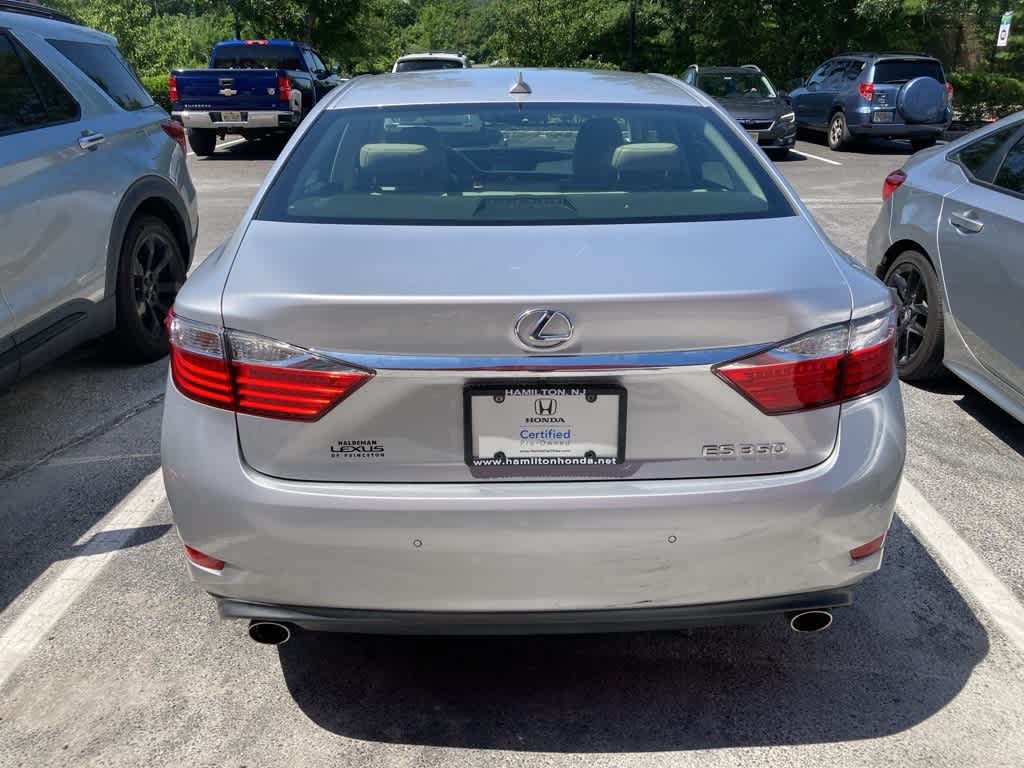 Thumbnail: 2013 Lexus ES - 5