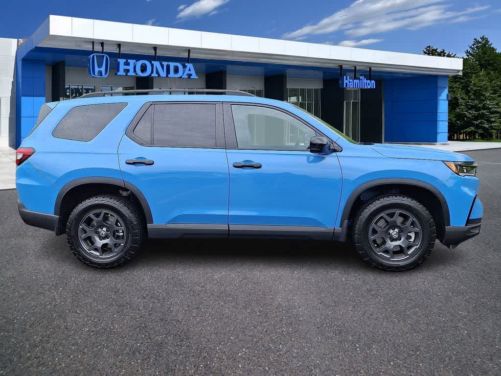 Thumbnail: 2025 Honda Pilot - 25