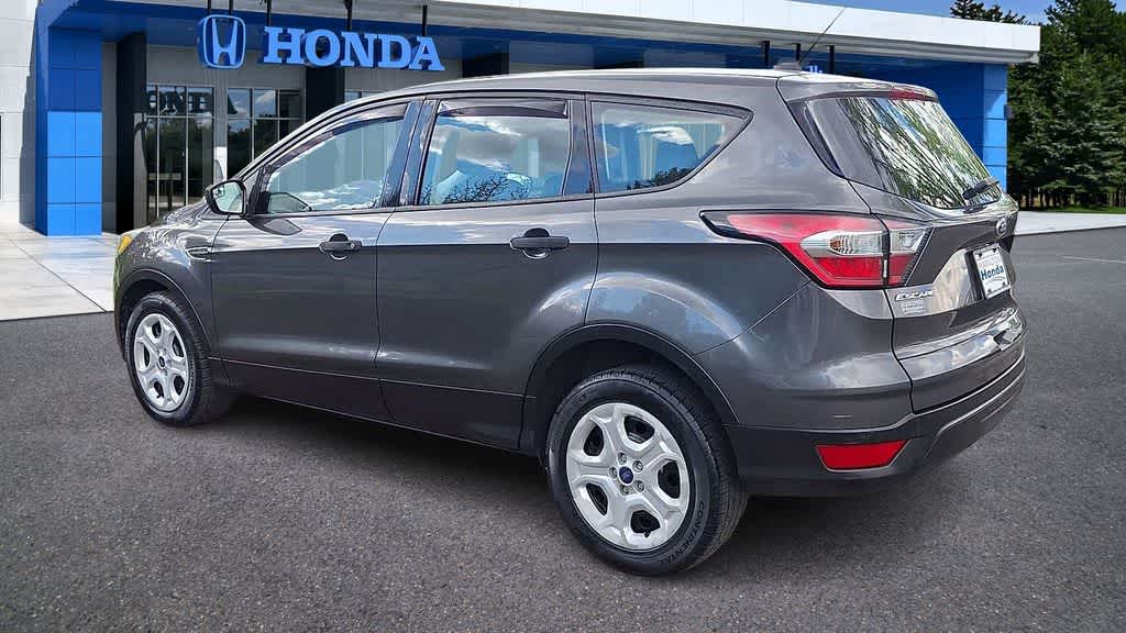 Thumbnail: 2017 Ford Escape - 6