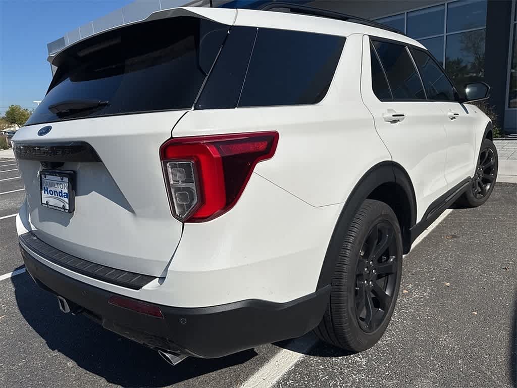 Thumbnail: 2023 Ford Explorer - 4