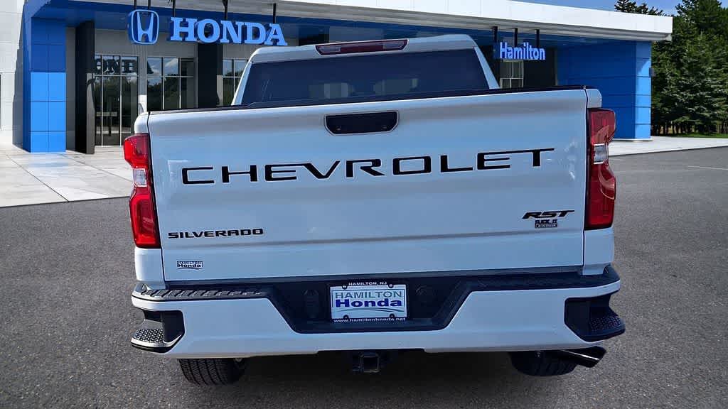 Thumbnail: 2023 Chevrolet Silverado 1500 - 7