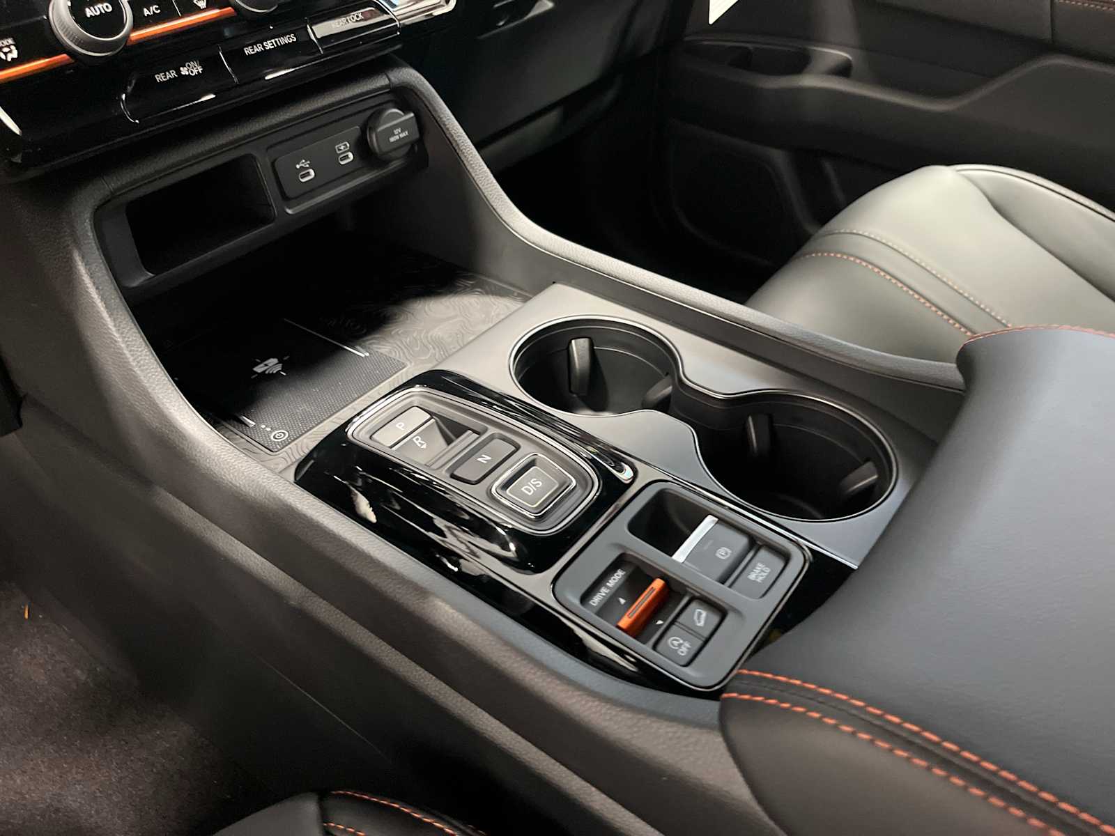 Thumbnail: 2026 Honda Pilot - 14