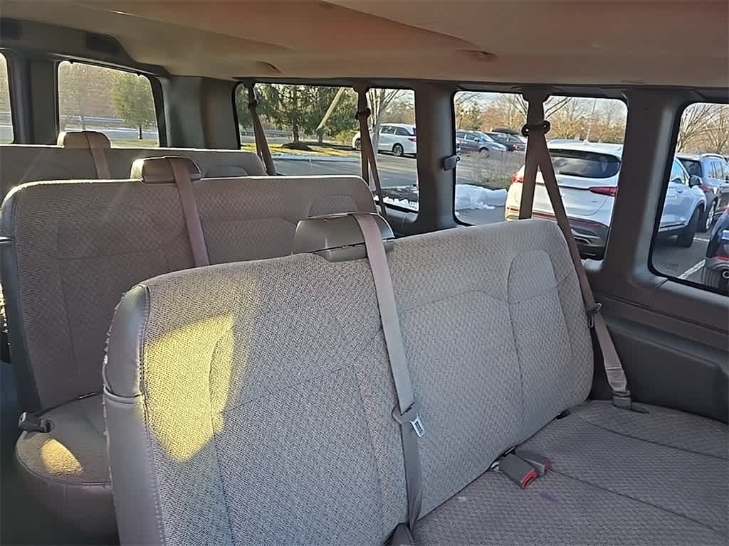 Thumbnail: 2014 Chevrolet Express - 11