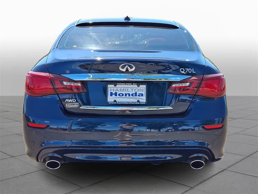 Thumbnail: 2015 INFINITI Q70 - 23
