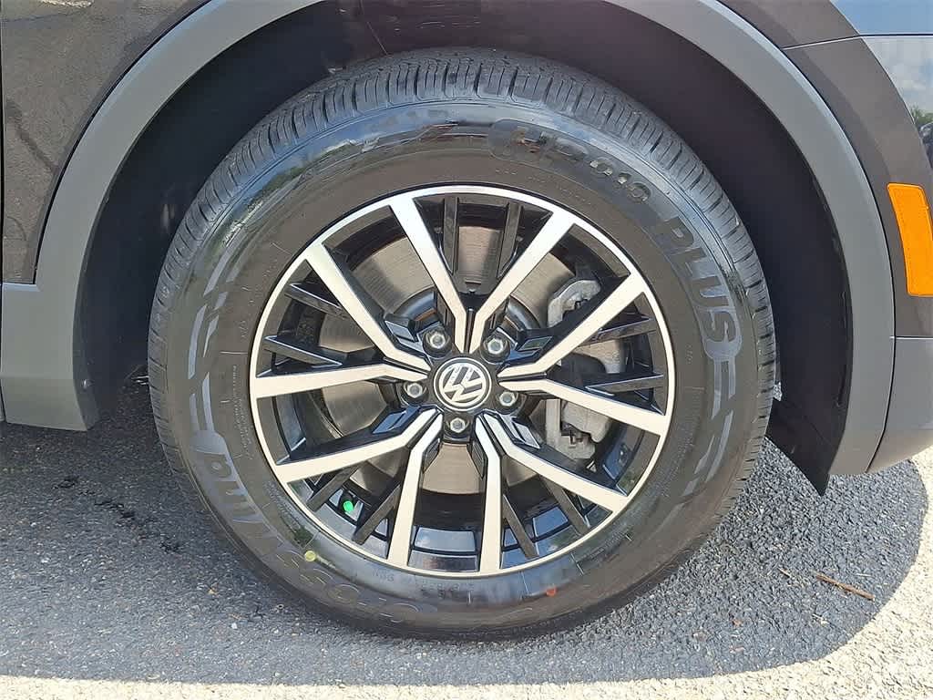 Thumbnail: 2021 Volkswagen Tiguan - 26