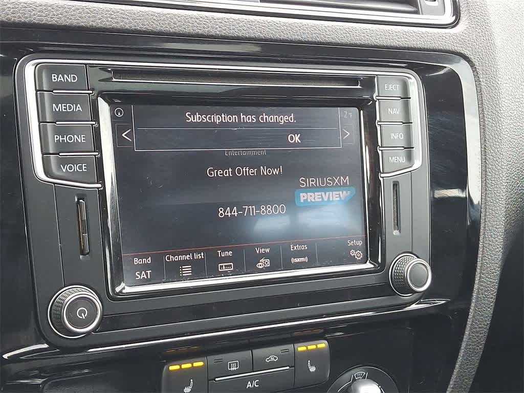 Thumbnail: 2016 Volkswagen Jetta - 14