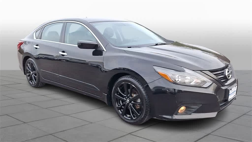 Thumbnail: 2018 Nissan Altima - 2