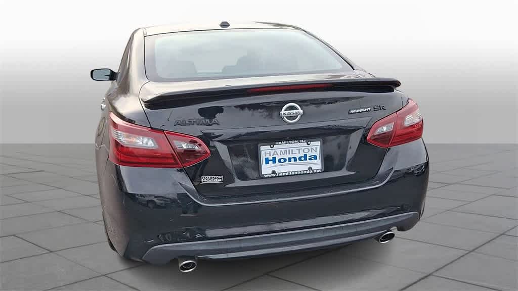 Thumbnail: 2018 Nissan Altima - 7