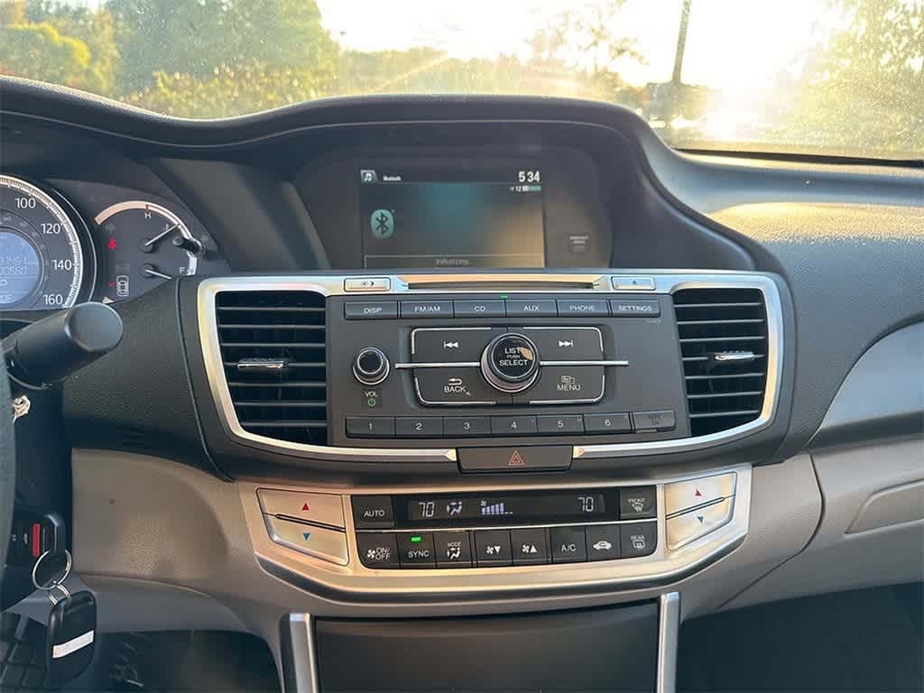 Thumbnail: 2013 Honda Accord - 14