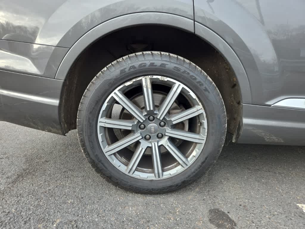 Thumbnail: 2019 Audi Q7 - 12