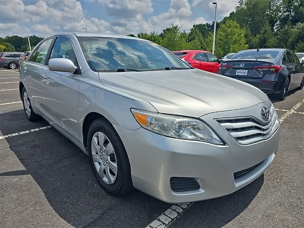 Thumbnail: 2010 Toyota Camry - 3