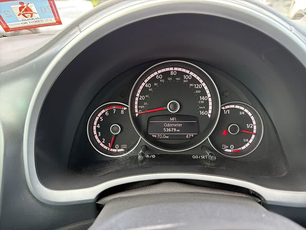 Thumbnail: 2014 Volkswagen Beetle - 19