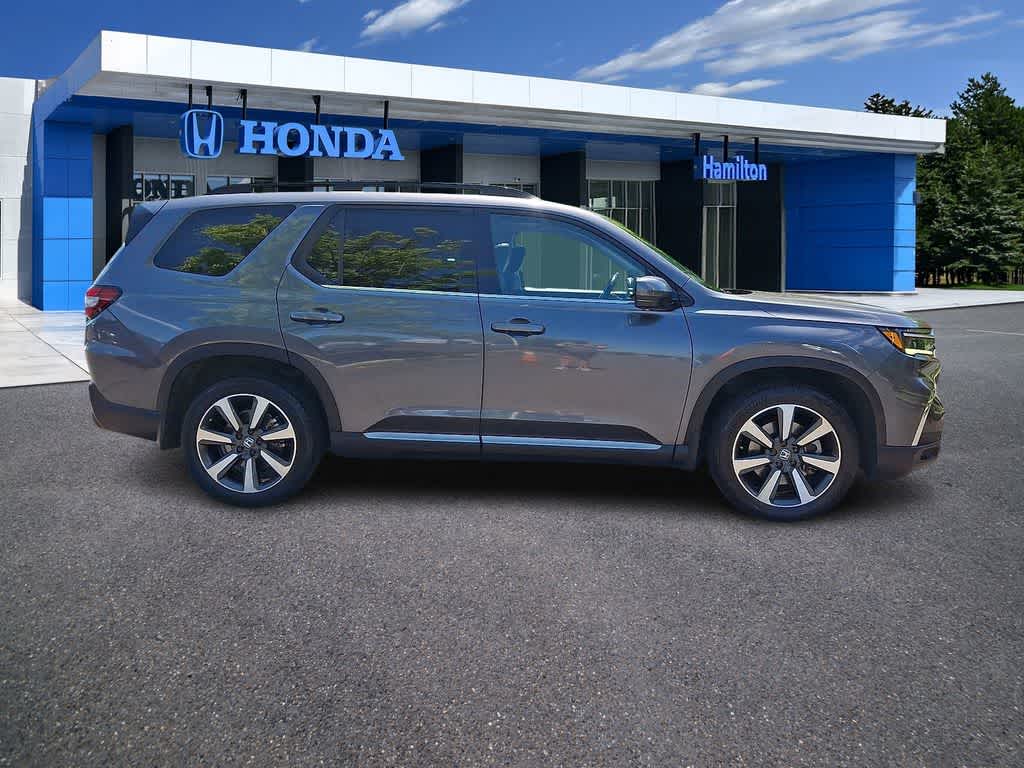Thumbnail: 2023 Honda Pilot - 25